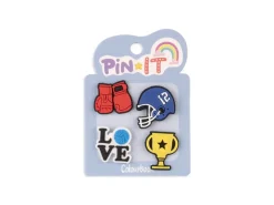 Pin It Play Hard +4 pin omaggio